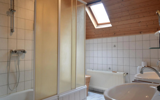 Farmstay Comfort in Juchen