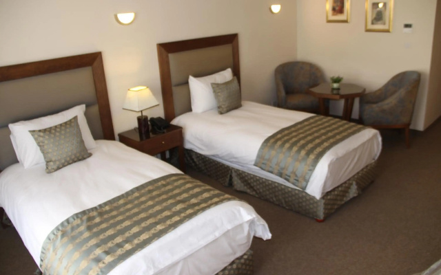Saray Hotel