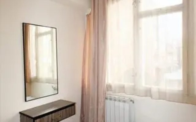 Freedom Apartments on Saryan street