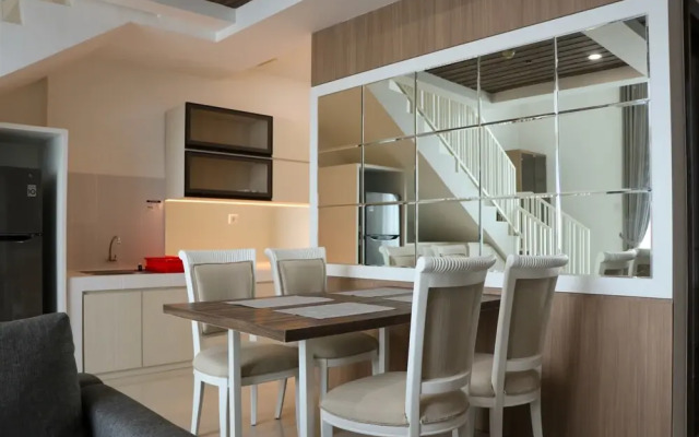 Spacious And Elegant 1Br Loft At Neo Soho Apartment