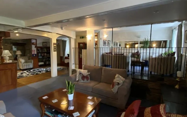 Flambards Hotel