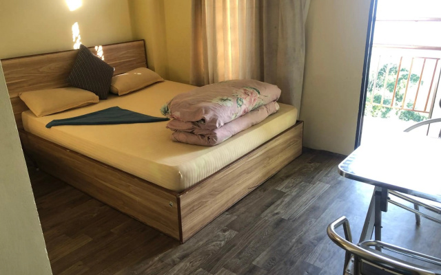Universal Hotel & Lodge