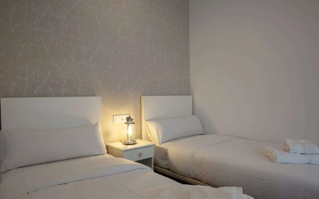 Elegant & Modern 3bed in La Latina, 5mins to Metro