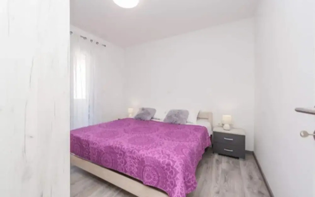 Modern Apartment in Pakostane With Barbecue