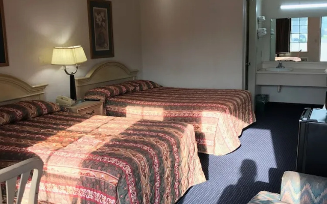 Claridge Inn