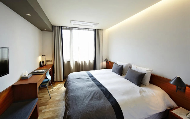 Seoul Hotel ShinShin Myeongdong
