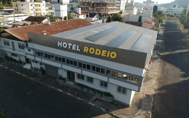 Hotel Rodeio