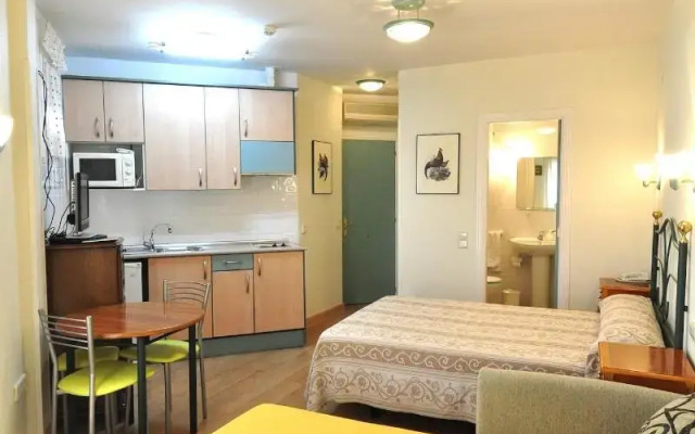 Hotel Apartamentos Aralso Sotillo