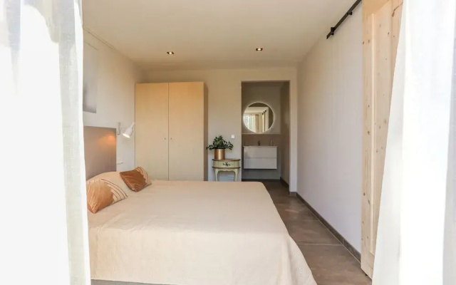 Nature House With two Bedrooms and two Bathrooms