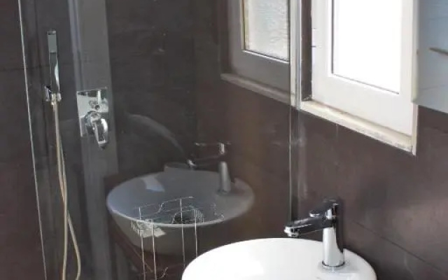 Apt 16-Tirana Very Central Apartment