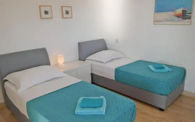 Apartments Punta Planka