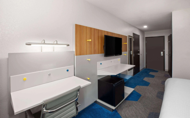 Microtel Inn & Suites by Wyndham Buda Austin South