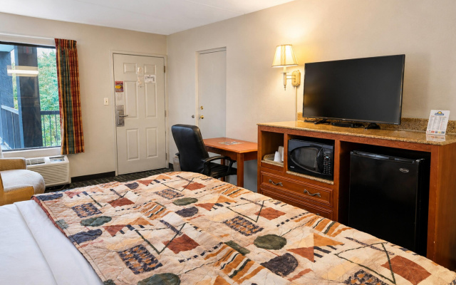 Days Inn by Wyndham Apple Valley Pigeon Forge/Sevierville