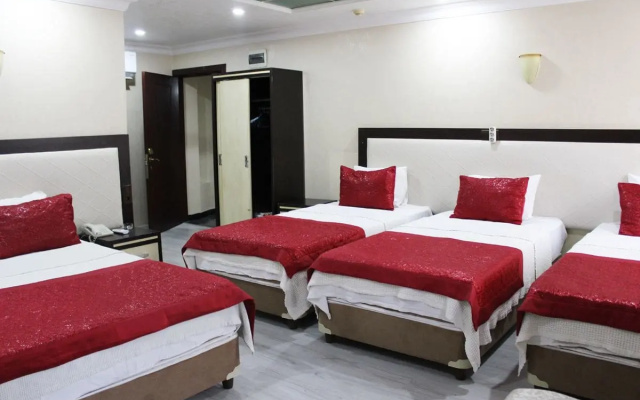 Adana Kucuksaat Hotel
