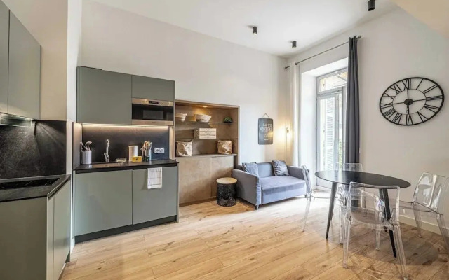Modern Mezzanine Apt 2br/4p - Place Garibaldi