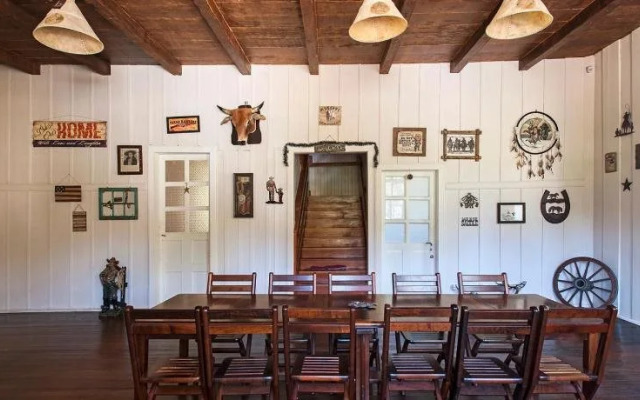 Lone Star Hostel Temático