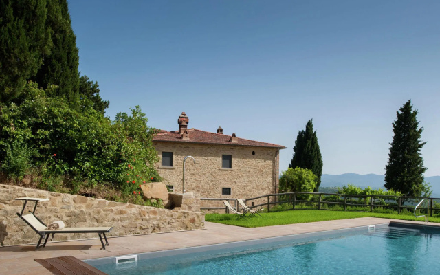 Villa in Tuscany With Organic Wine Estate