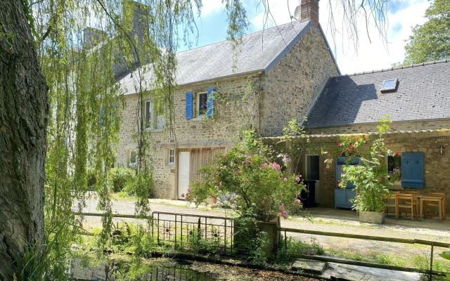 Semi-detached house, St. Sauveur-le-Vicomte