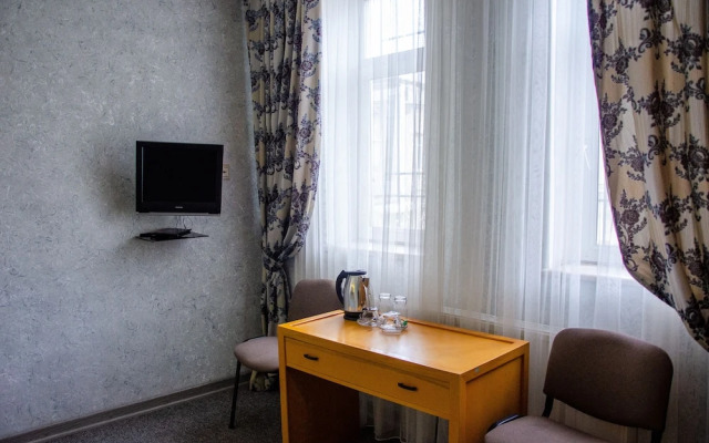 Qala Hotel