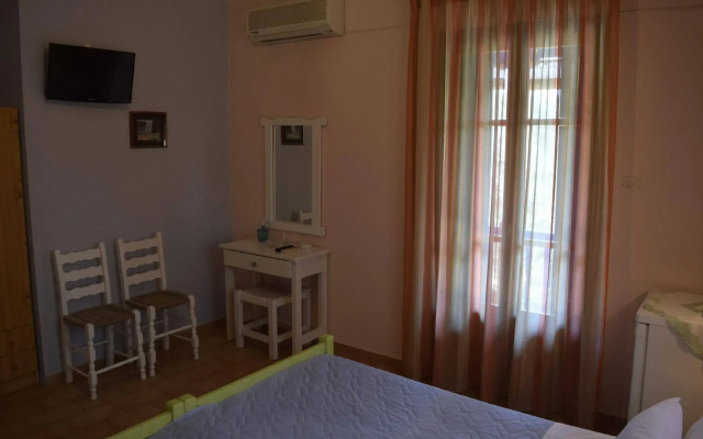 Rastoni Guest House Skopelos