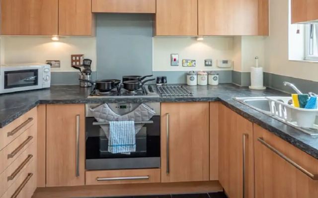 Open plan 2 Bedroom Apartment