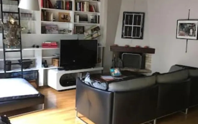 Apartment with terrace in Paris center - MONTORGUEIL district