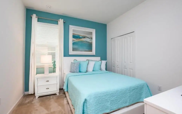 2621ca 10 Bedroom Villa by RedAwning