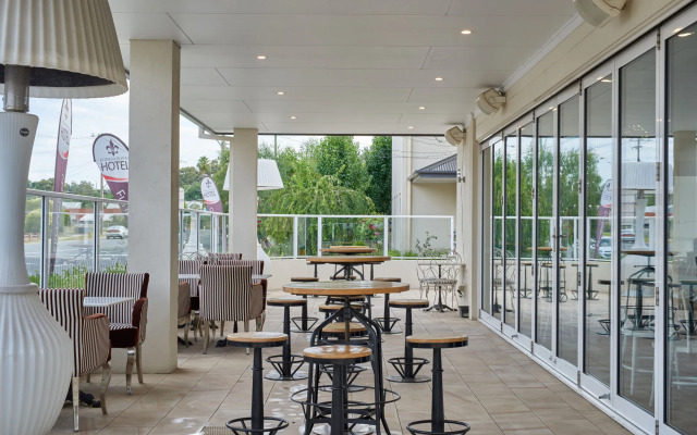 International Hotel Wagga Wagga
