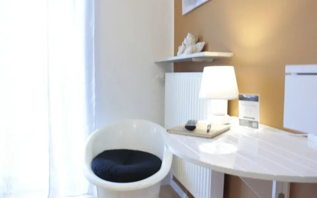 Home Suite Home
