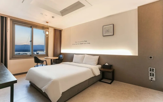 Hotel Juno