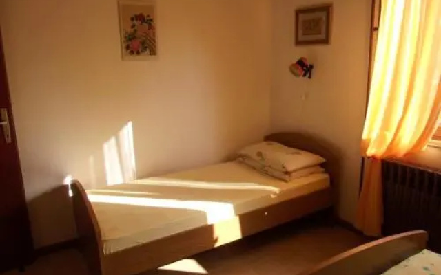 Apartments Radmila