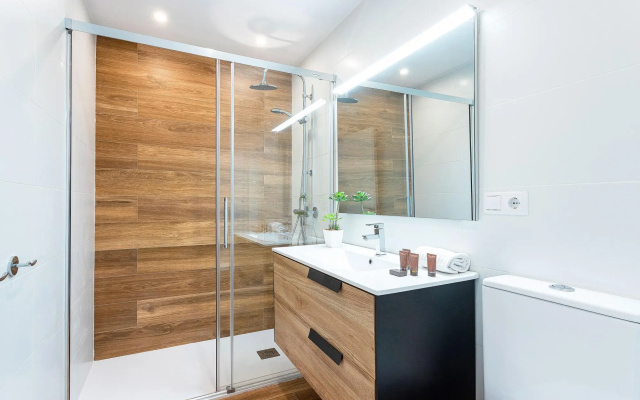1 Bd With Balcony Perfect Location Sta Marta II