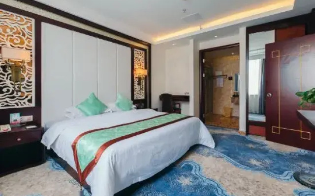 Xitang Holiday Hotel (Xitang Ancient Town Scenic Area)