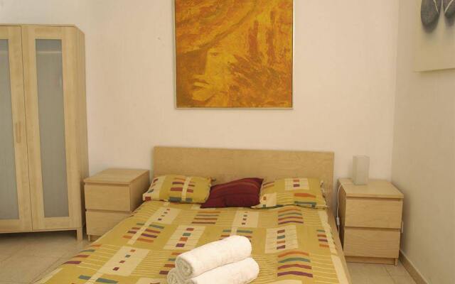 Отель Las Ramblas Apartments I Испания, Барселона - отзывы, цены и фото номеров - забронировать отель Las Ramblas Apartments I онлайн комната для гостей