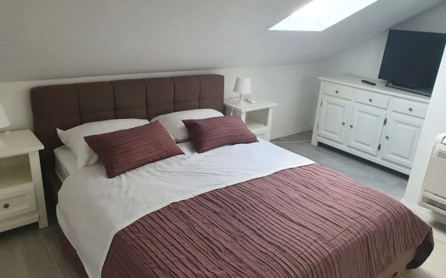 Q apartments