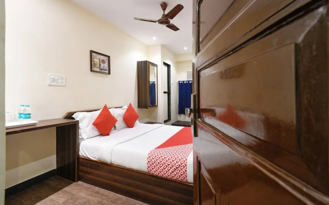 OYO 18799 Hotel Fortune Inn