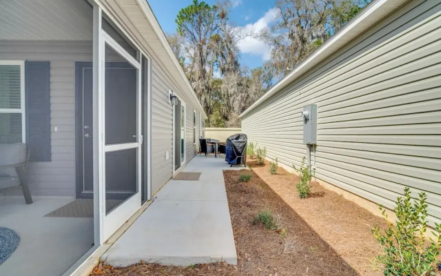 Pool Access, Patio & Grill: Sunny Florida Escape!