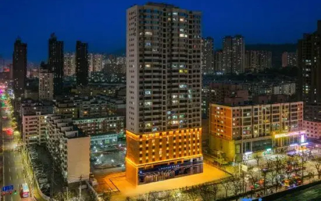 Lavande Hotel (Lanzhou Center High-speed Railway  West Railway Station)