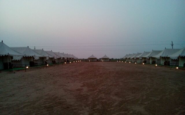 Amazing Desert Camp