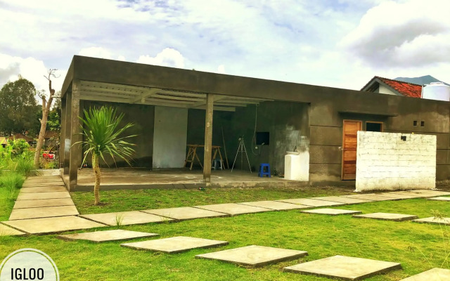 Igloo Glamping Bali