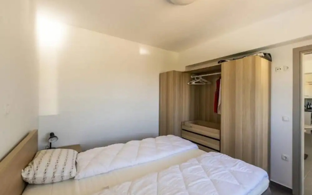 Kayzo Luxury Apartment With Pool