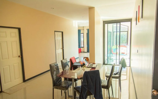 Piem Suk Pool Villa