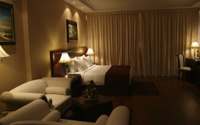 Trianon Hotel