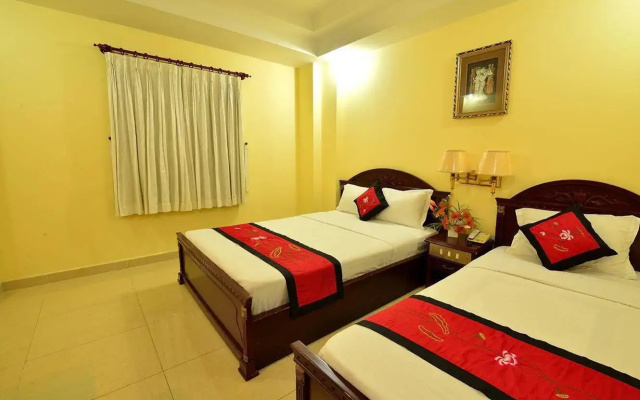 Hoa Long Hotel