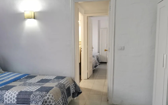 Nelidas Pri. Bungalow Pool & wifi free.