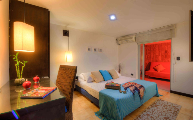 Hotel Santorini Express y Cabañas