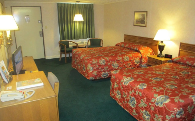 Budget Host Westgate Inn