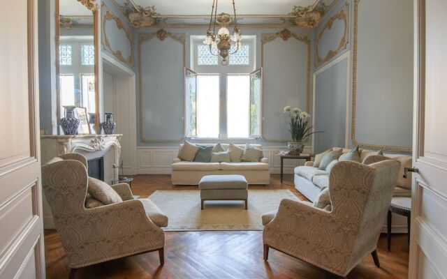 Chateau Terre Blanche