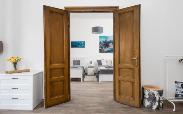 AIRSTAY PRAGUE Gallery Apartments Vinohrady