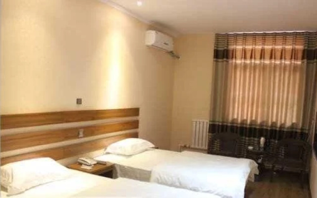 Yuncheng White Cloud Express Inn